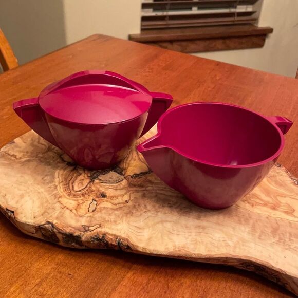 Retro Mallo-Ware Melamie Creamer & Sugar - Picture 1 of 7